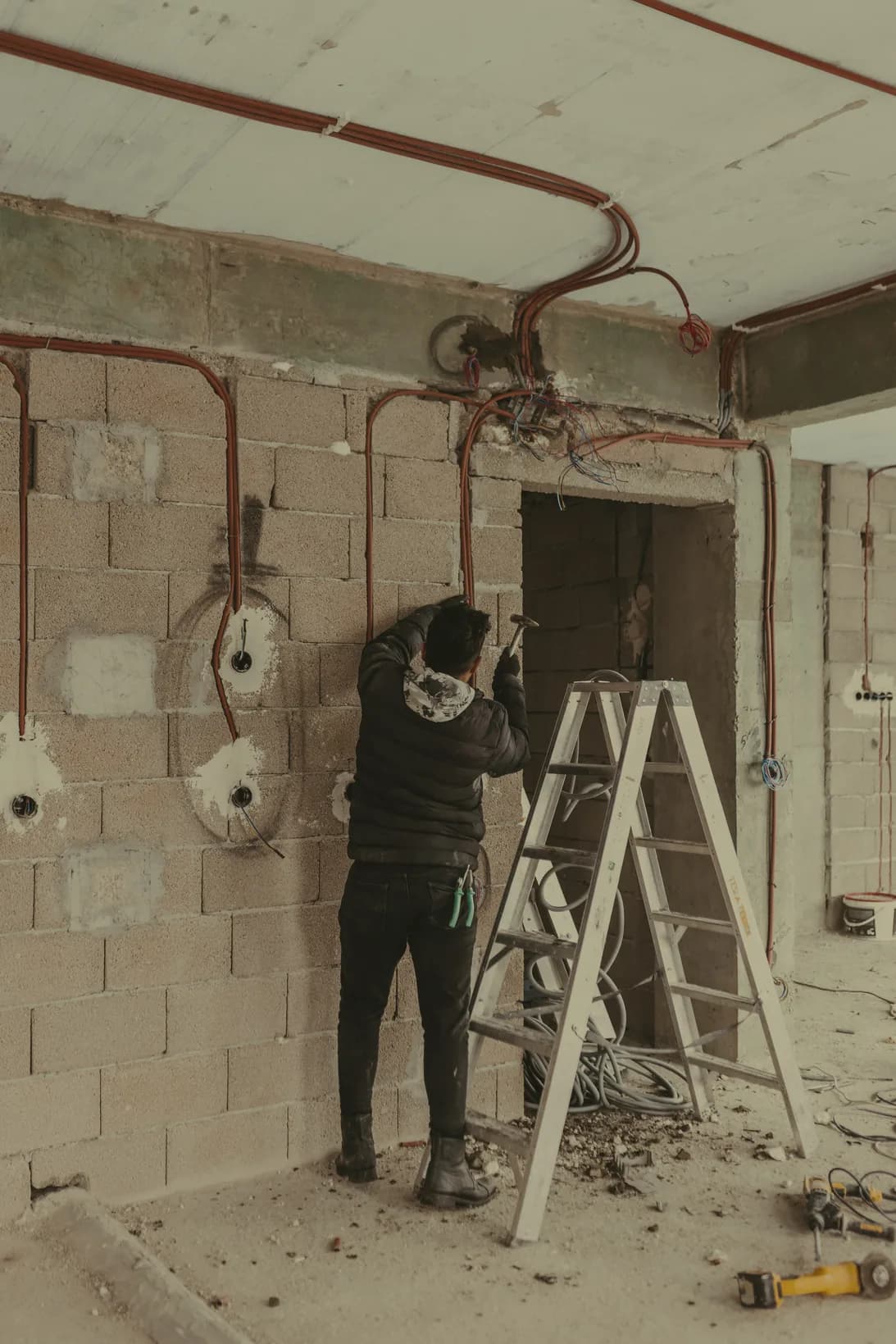 Electrical & Lighting