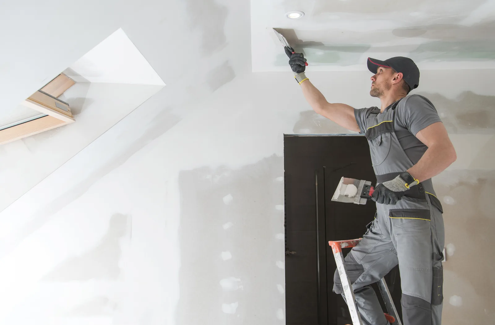 Plastering & Painting